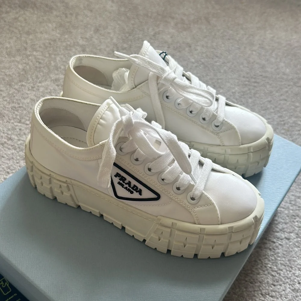 靴 archive 00s prada platform Sneaker PRADA PLATFORM SNEAKERS BLACK 39 EU | 9 US – The Vault Luxury Resale